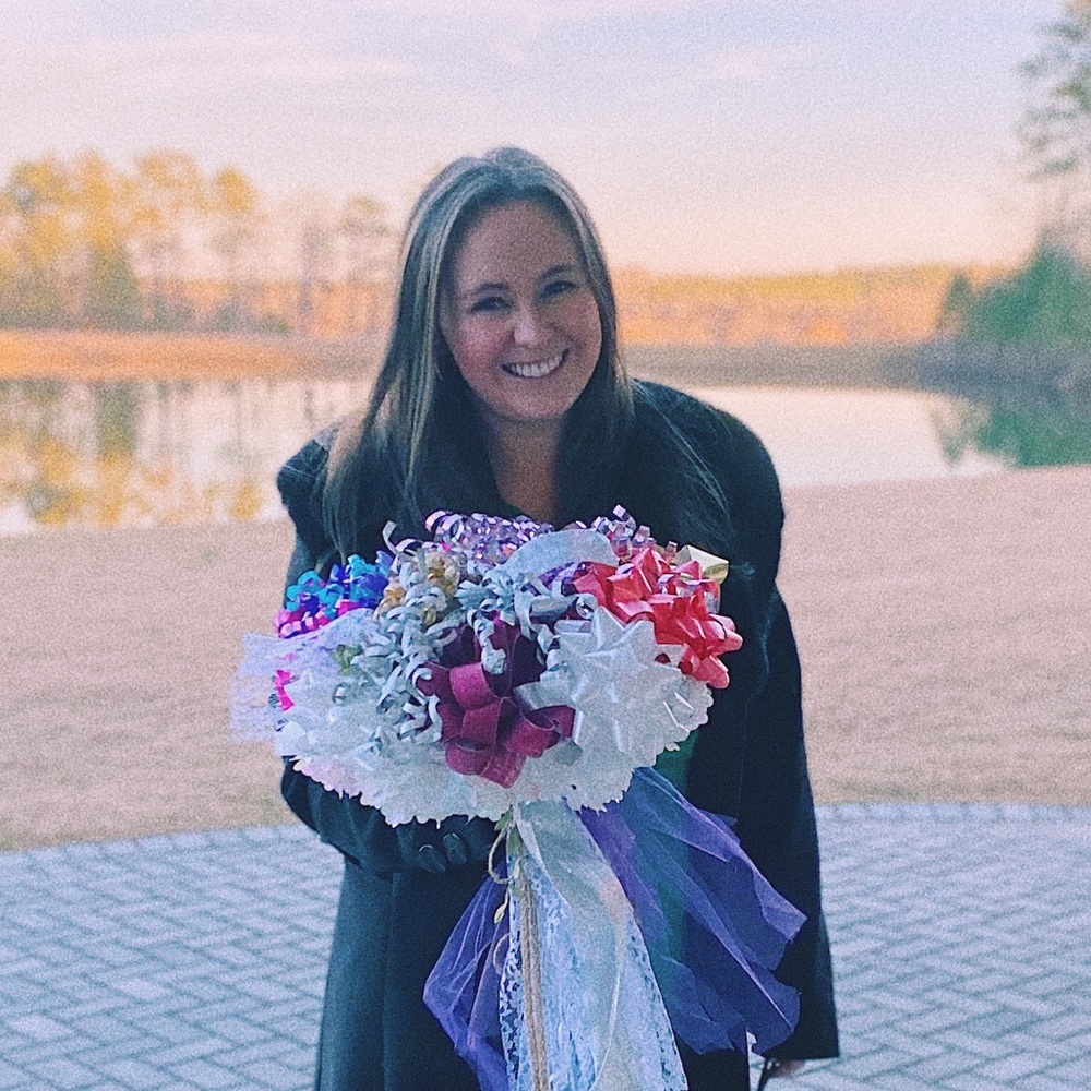 Meet your Posher, Olivia